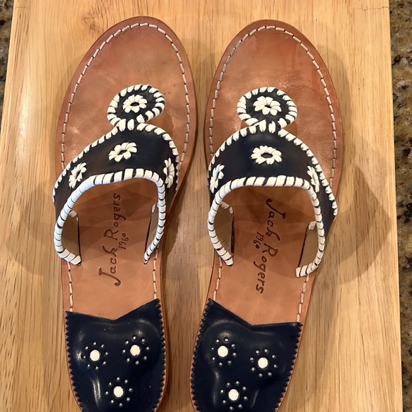 Jack Rogers Shoes - EUC Navy and White Jack Rogers Sandals